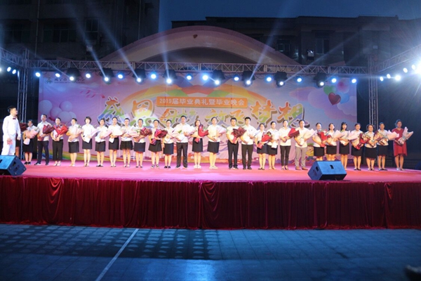 图片十四.jpg 图片十四.jpg